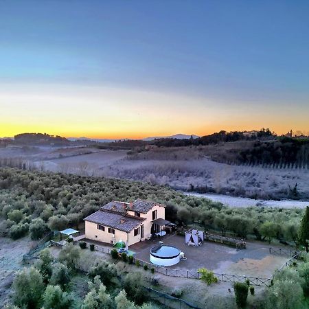 Villa Degli Olivi Nature Siena Bagian luar foto