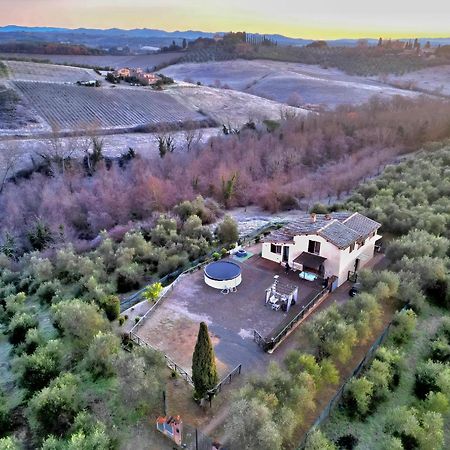 Villa Degli Olivi Nature Siena Bagian luar foto