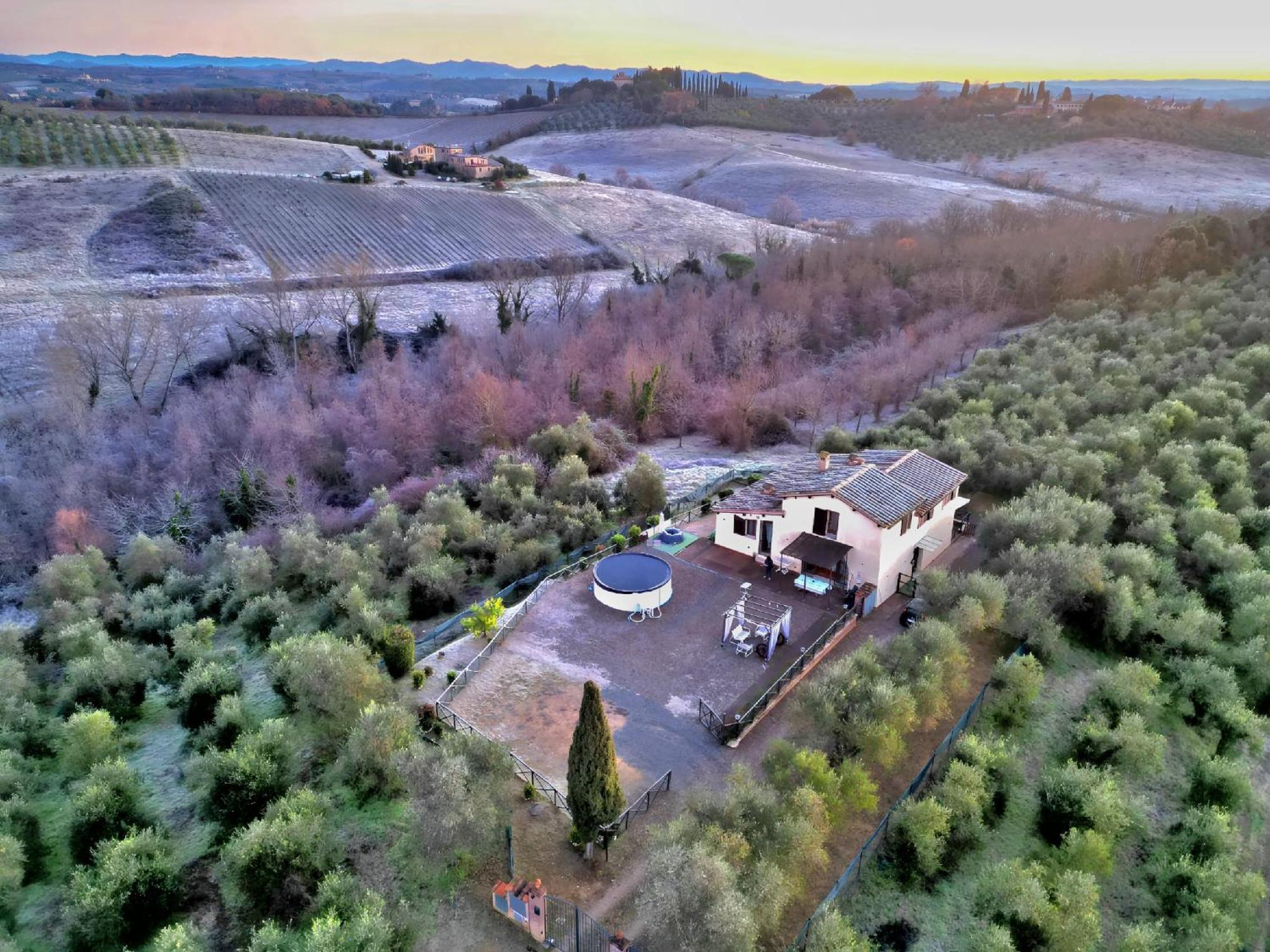 Villa Degli Olivi Nature Siena Bagian luar foto